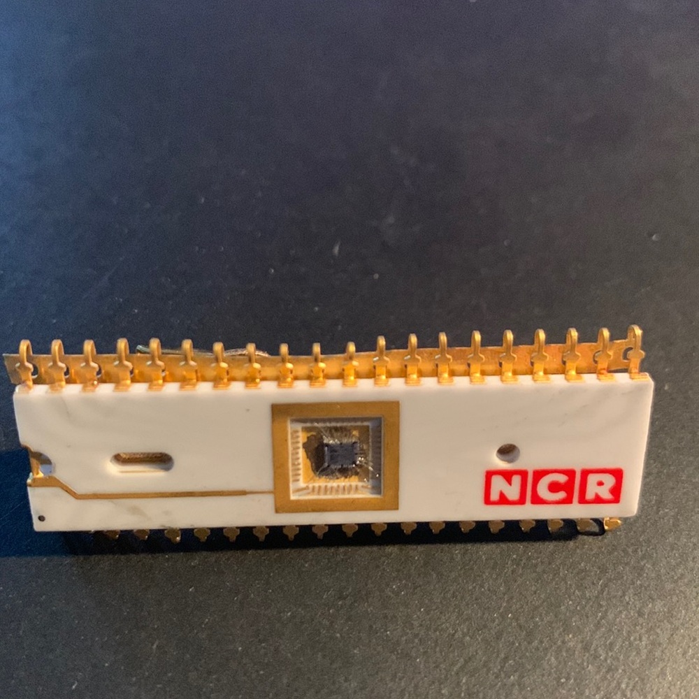 Vintage NCR ( National Cash Register) 1971 men’s tie clip